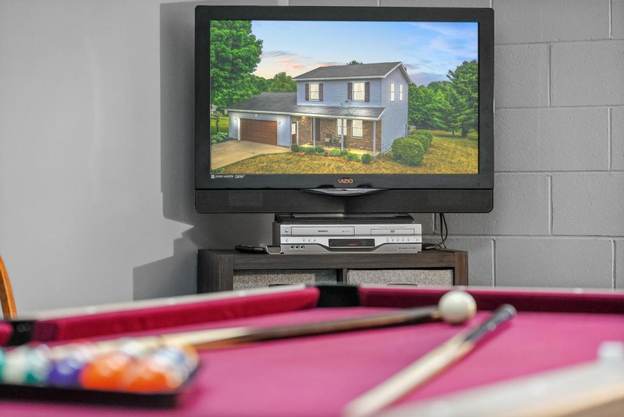 Long Lake Retreat- Hot Tub, Pool Table, Firepit Traverse City Esterno foto